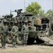 Javier Milei paga por material militar que Estados Unidos dona a otros países