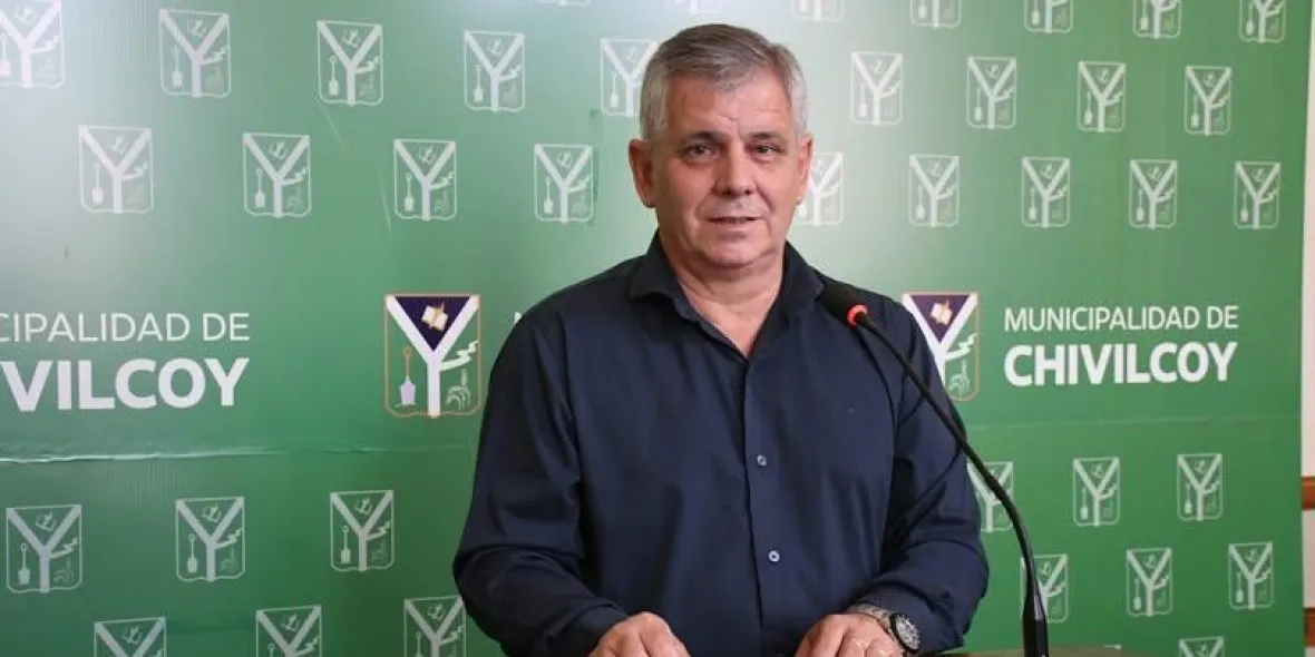 Guillermo Britos casi le regala 14 cuadras de asfalto a Panamet SRL y Ikau SA