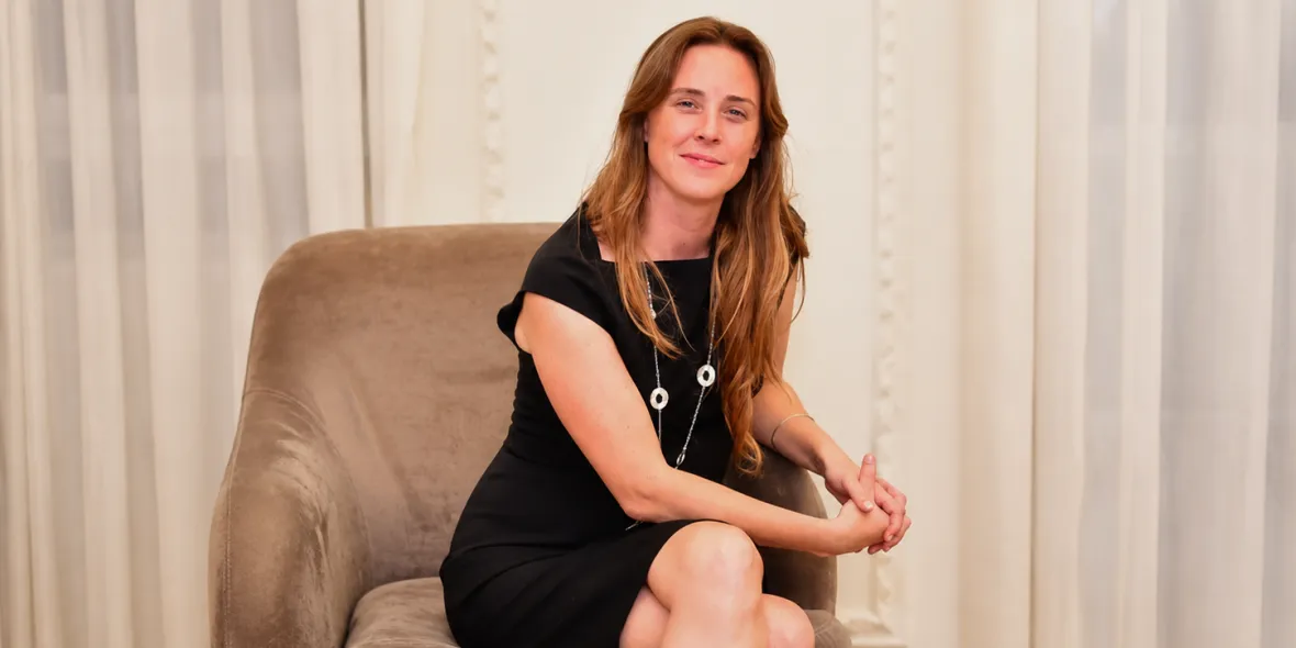 Agustina Vila omitió detallar gastos por más de 30.000 millones de pesos