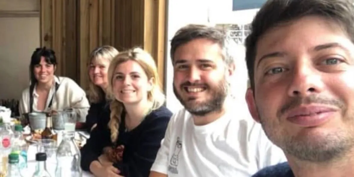 La familia de Francisco y Santiago Caputo, ligada a la principal transportista de energía eléctrica