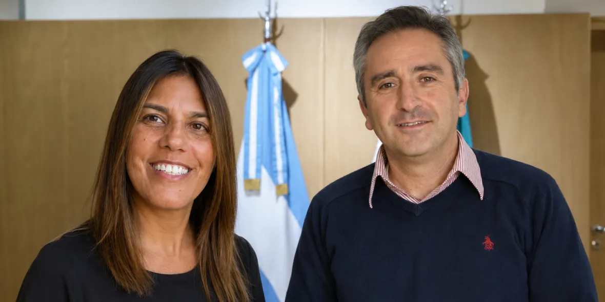 Andrés Larroque podría adjudicar hasta 10.000 millones a empresa vinculada al sciolismo