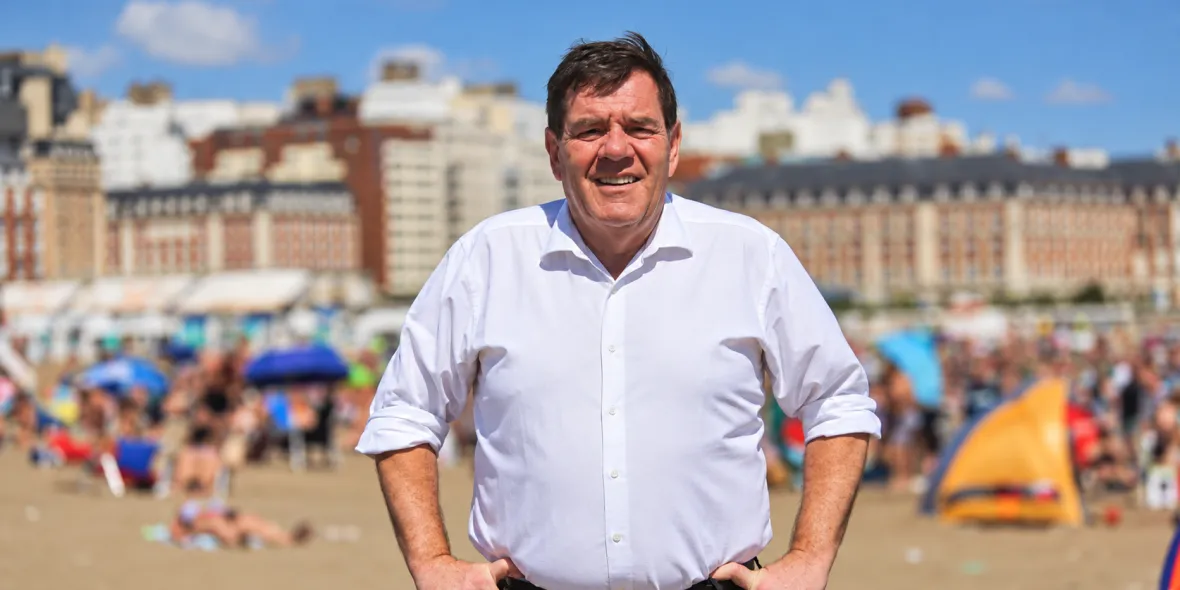 La gestión de Guillermo Montenegro cedió un inmueble público sin acreditar su destino